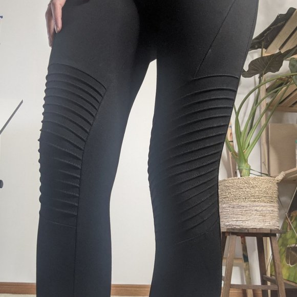 Zara Basics Collection Moto Leggings - Picture 6 of 6